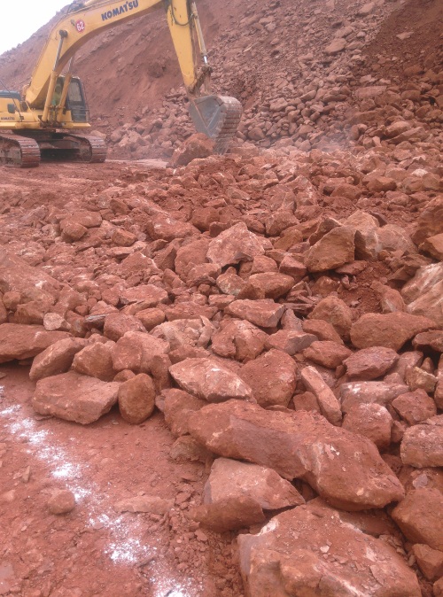 [分享]市政工程抛石挤淤施工现场图片