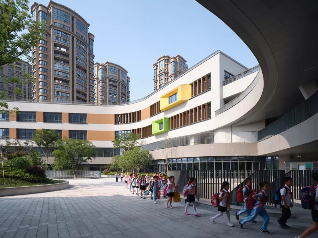 杭州市胜利小学新城校区及附属幼儿园---浙江大学建筑设计研究院-搜建筑网