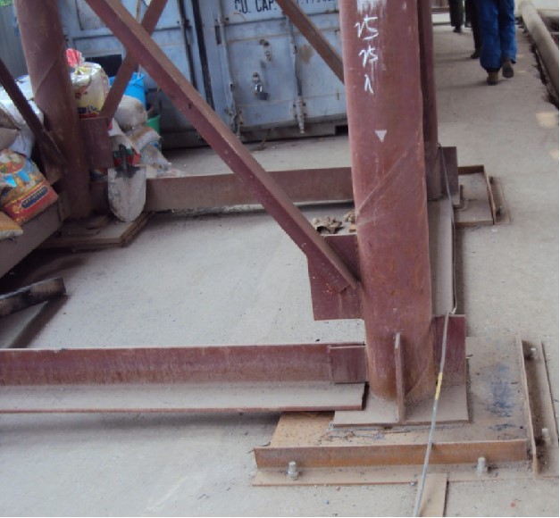 钢箱梁吊装安全注意事项资料下载-跨河钢箱梁吊装施工安全专项方案