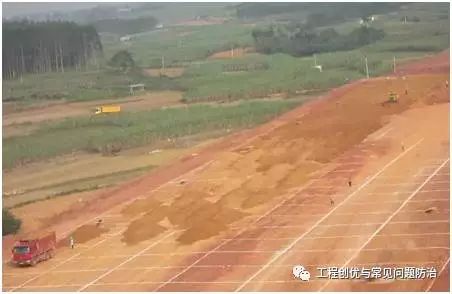 24米道路工程设计图资料下载-道路工程标准施工指南手册，照着做就对了！