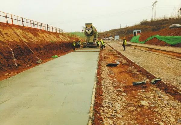 项目开复工疫情防控方案资料下载-交通运输部：在建项目力争2月20日前复工