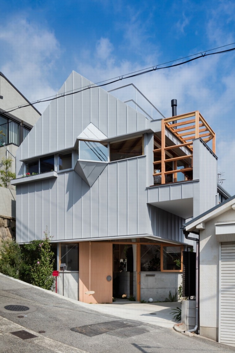 日本东住吉之家资料下载-神户“帽盒”之家，旋转45度的平面