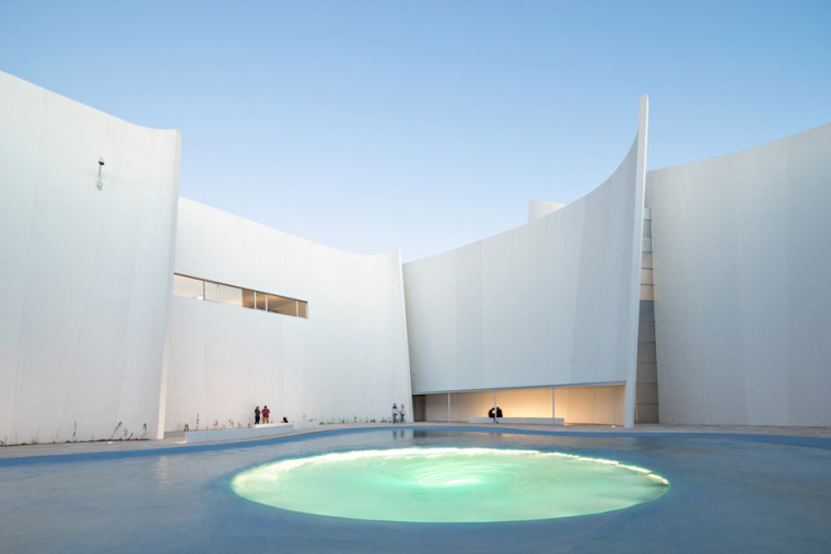 Museo Internacional del Barroco by Toyo Ito