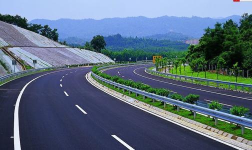 2020年施工公路资料下载-高速公路2020年路面养护、中修工程招标