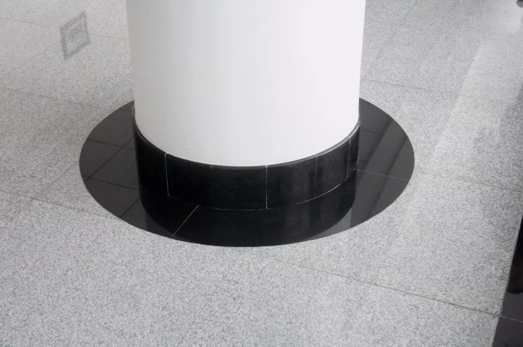 柱脚石材套割效果