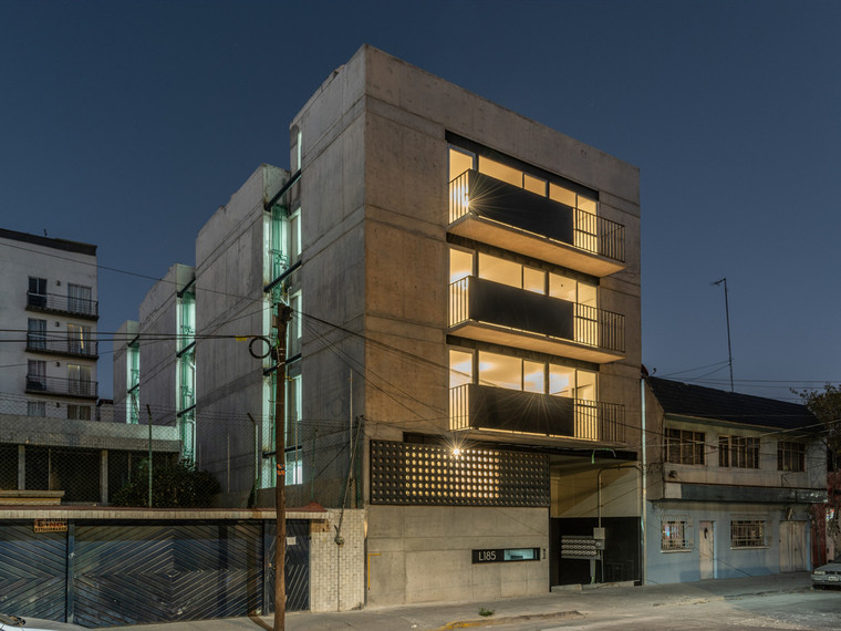 墨西哥LT185公寓