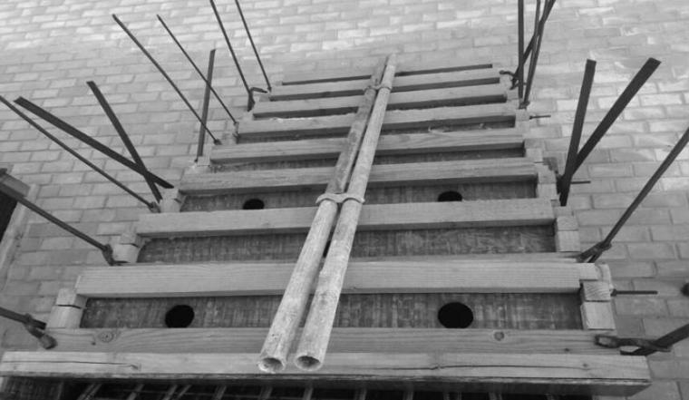 新型模板加固支撑施工方案资料下载-[QC成果]楼梯新型模板的研制