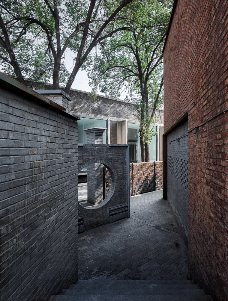 山西平遥国际电影展主场馆-015-pingyao-diesel-engine-factory-renovation-for-pingyao-international-film-festival-china-by-architectural-design-and-research-institute-of-tsinghua-university