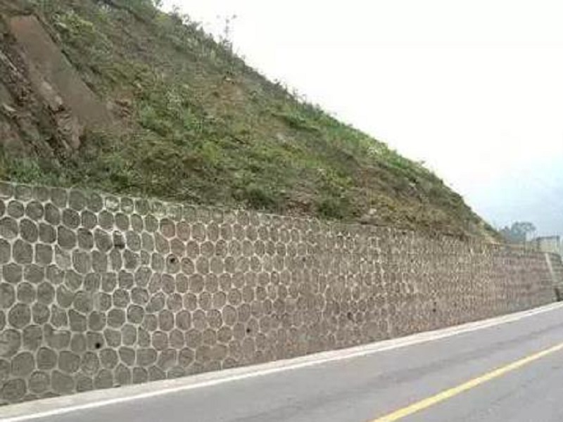 路堑高边坡施工安全方案