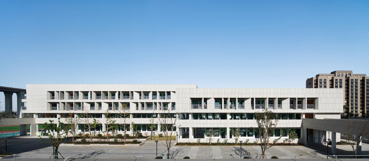 南京栖霞山石埠桥中心学校-022-nanjing-qixia-mountain-shibuqiao-central-school-china-nanjing-bangjian-urban-architectural-group