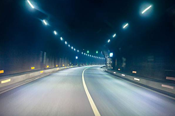 公路隧道工程通病资料下载-公路山岭隧道质量通病的防治及处理措施