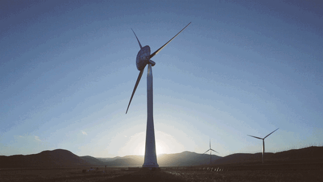 风力发电风机安装施工方案资料下载-涨知识 | 风力发电机转那么慢，怎么发电