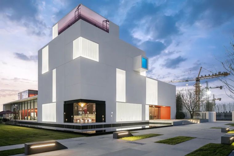 几何形体下的逻辑:白平方–g54展示中心-建筑方案-筑龙建筑设计论坛