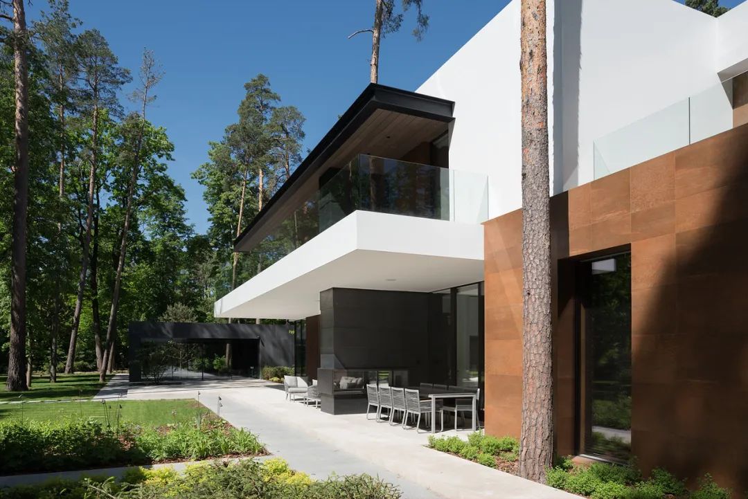 [分享]国外的超级别墅,都喜欢这样设计!