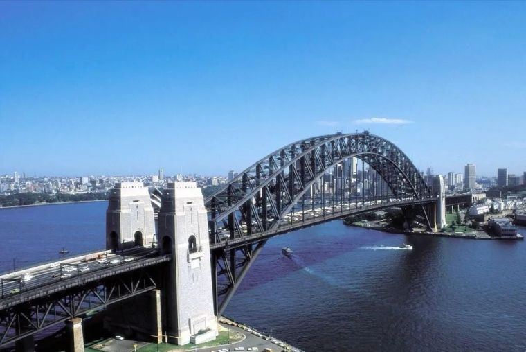 5米宽钢结构资料下载-[钢结构·桥梁]国内外异形拱桥大赏