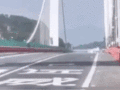 广东虎门大桥发生异常抖动，桥面如波浪起伏
