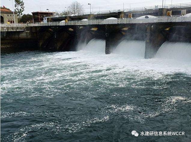 水闸重建施工资料下载-水闸工程施工要点与质量控制分析