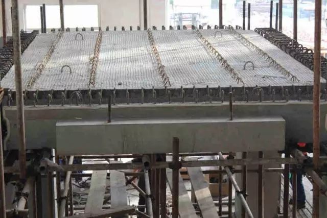 自制混凝土溜槽资料下载-装配式混凝土结构关键施工技术与验收标准