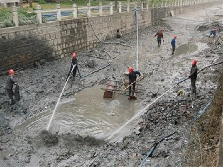 河道清淤淤泥资料下载-河道土方开挖与清淤施工方案