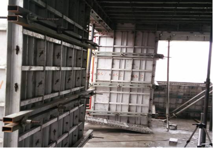 高层铝模施工组织资料下载-[惠南镇]剪力墙结构高层住宅项铝模施工方案