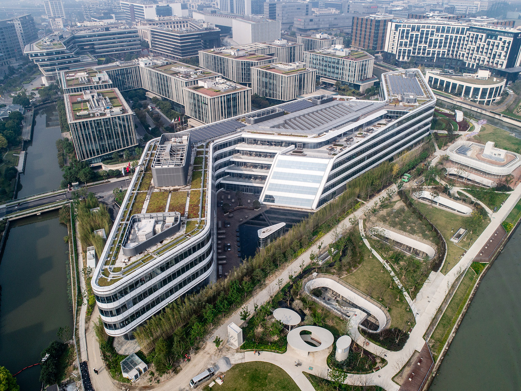 上海江森自控亚太总部大楼-Gensler-办公建筑案例-筑龙建筑设计论坛
