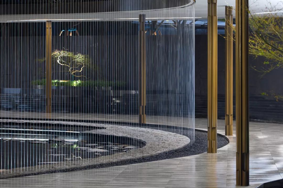 [分享]景观水帘,也是一种浪漫