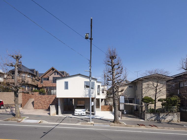 日本“高跷”住宅