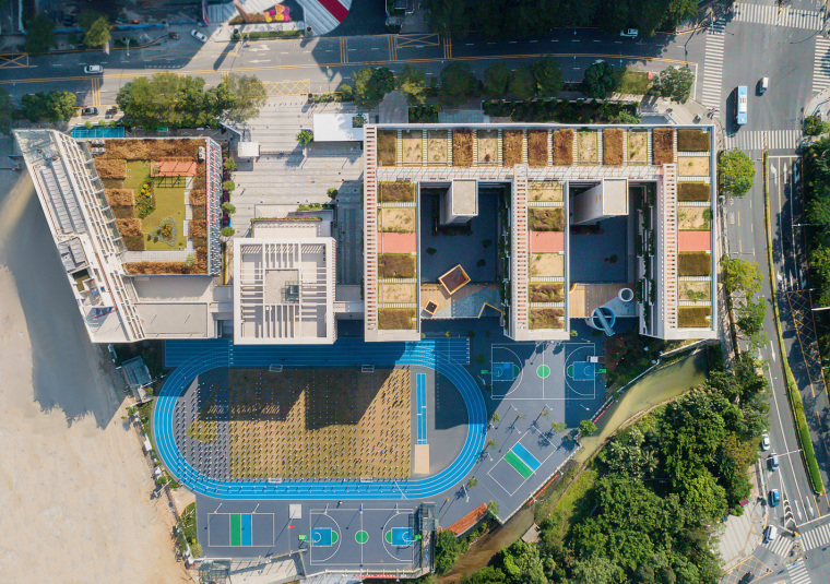 深圳海曦（未来）小学-2.鸟瞰图___2._Bird's_eye_view