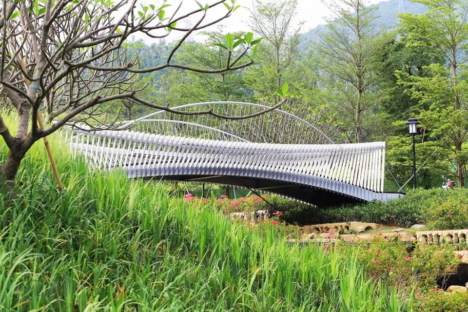 [分享]奇思妙想景观桥,真疯狂!