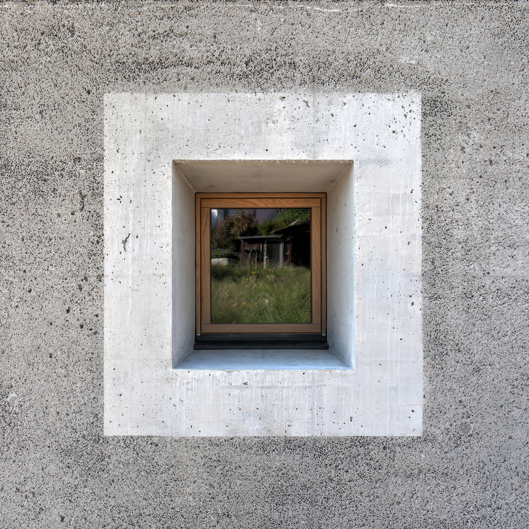 瑞士特罗瓦泰洛之家-KREN_Architektur_Trovatello_FensterDetail 瑞士特罗瓦泰洛之家-KREN_Architektur_Trovatello_FensterDetail