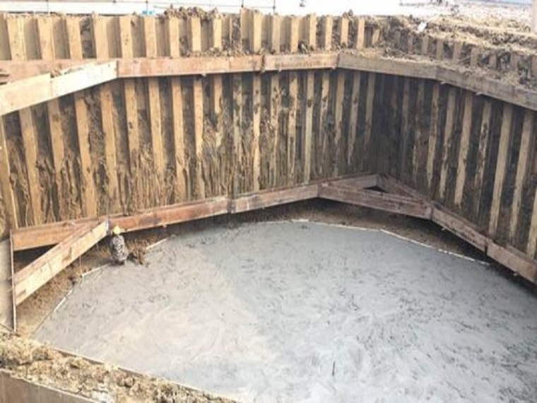 深基坑拉森钢板桩降水资料下载-长螺旋钻孔压灌桩深基坑施工方案
