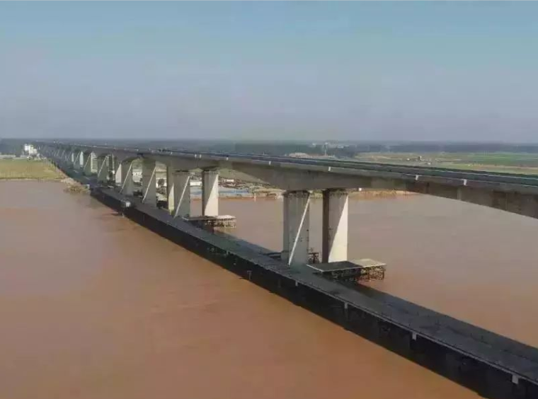 石济黄河大桥顶推资料下载-[山东]黄河公路大桥索塔承台专项施工方案