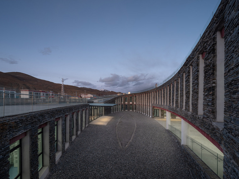 7天最热丨建筑周精选案例（6月15日~21日）-09-Health-center-under-gunren-Boqi_BAZUO-Architecture-Studio