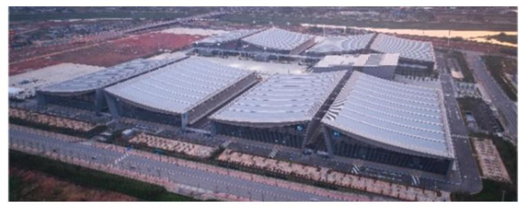 大跨度建筑屋盖结构资料下载-长沙国际会展中心展厅大跨度下凹形钢屋盖