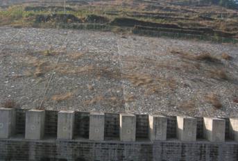 滑坡治理之虹吸排水技术-地质灾害资料-筑龙岩土工程论坛