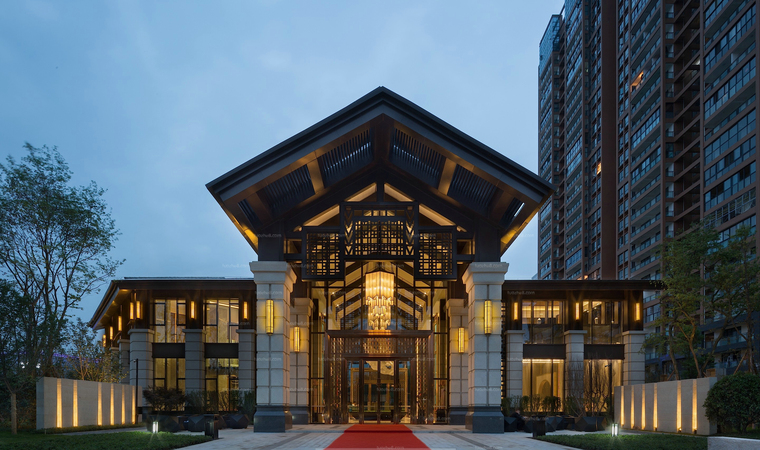 【逸尚东方室内设计】1278㎡新中式成都中洲锦城湖岸售楼处建筑外景