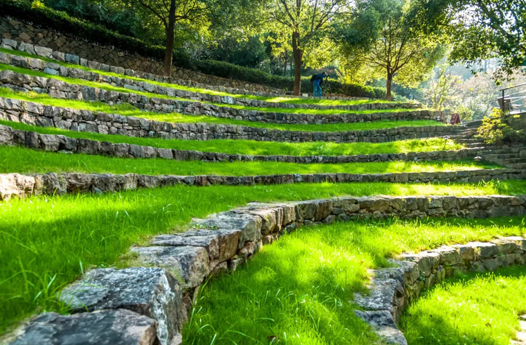 湖州裸心谷裸心堡酒店