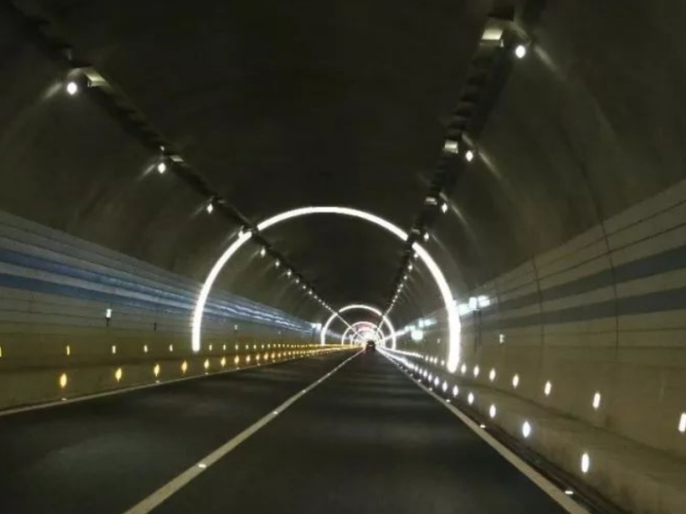既有隧道下顶管法施工资料下载-[重庆]高速复线连接道隧道工程施工图设计