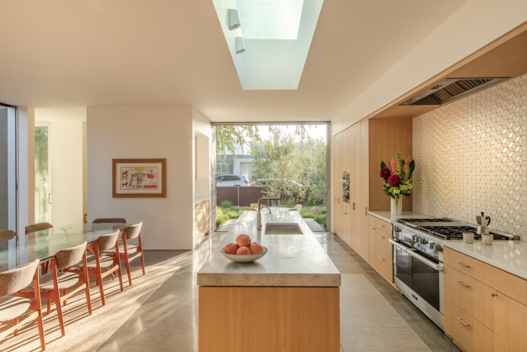 美国卡尔弗市案例研究之家-03._Culver_City_Case_Study_Kitchen_and_Breakfast_Nook