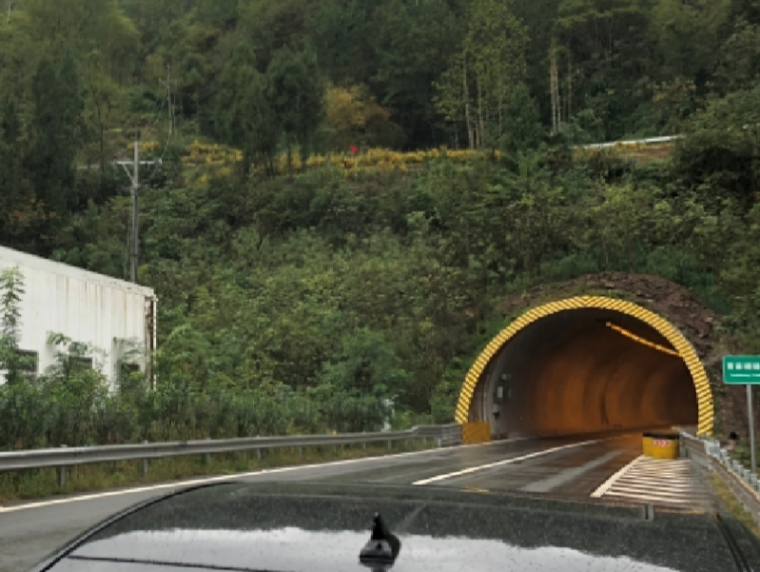 隧道照明装饰资料下载-[重庆]高速公路隧道照明品质提升设计图