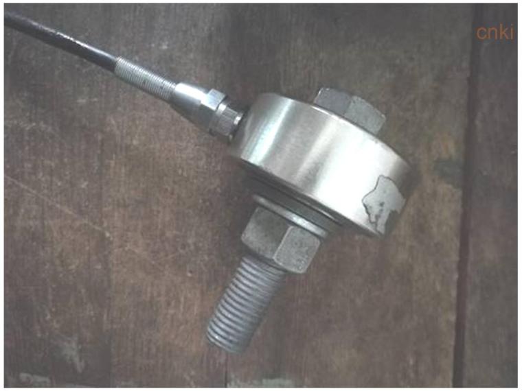 普通螺栓连接技术标准资料下载-普通螺栓镀锌前后抗拉承载力及扭矩系数测试