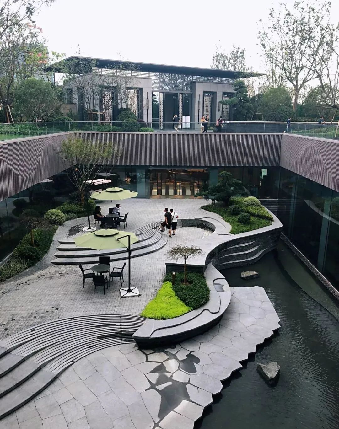 [分享]解析:下沉景观设计七大要点及精彩案例