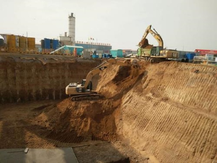 深圳临时排水方案资料下载-基坑临时支护与截排水施工方案