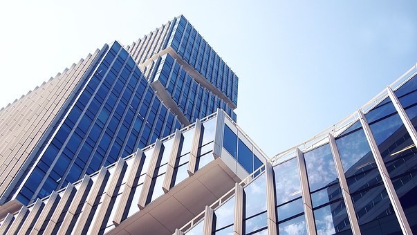 知名地产体验中心资料下载-知名地产体验式营销包装培训（105页）