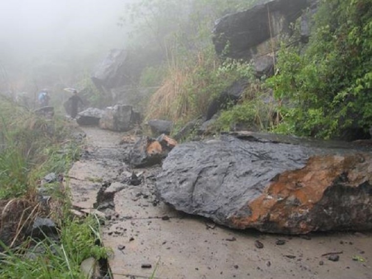 崩塌地质灾害治理项目资料下载-崩塌地质灾害简介与防治措施