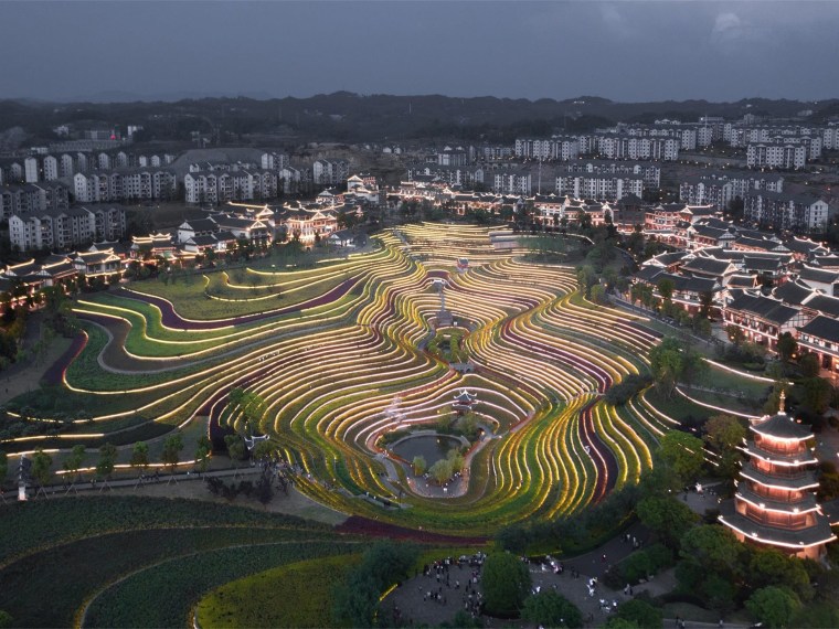 古镇景区景观资料下载-奢香古镇古彝梯田景观