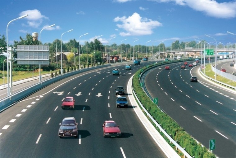 深圳南坪快速路一期资料下载-城市快速路设计的一般要求及形式