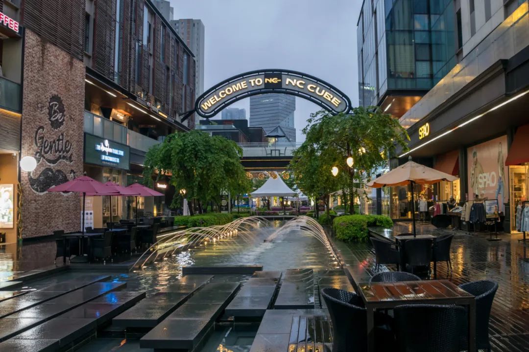 这些购物中心把公园搬了进来……-景观杂谈-筑龙园林景观论坛