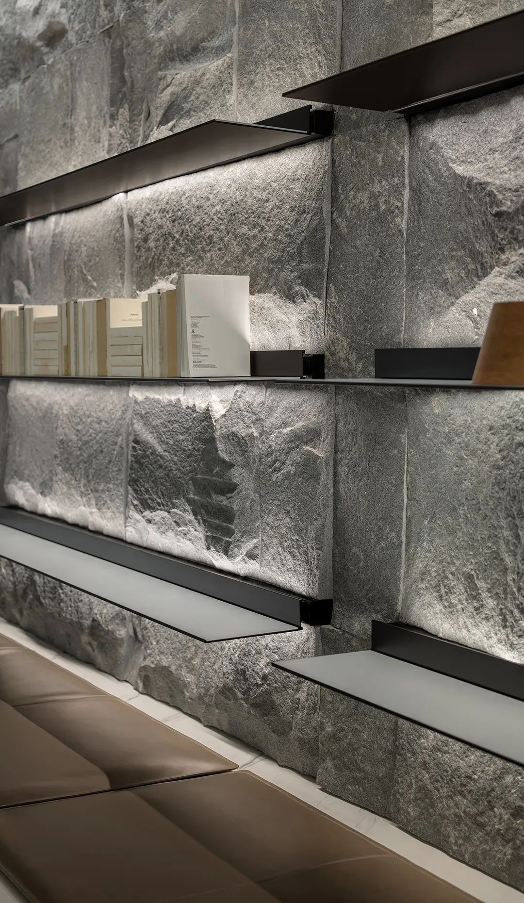 [分享]谷腾 / 无形间 space plus