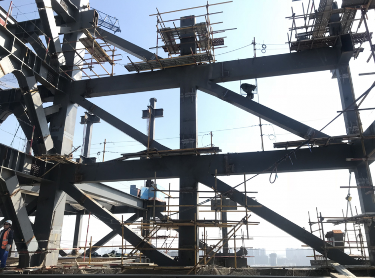 不明觉厉!西咸新区1a楼大悬挑结构设计